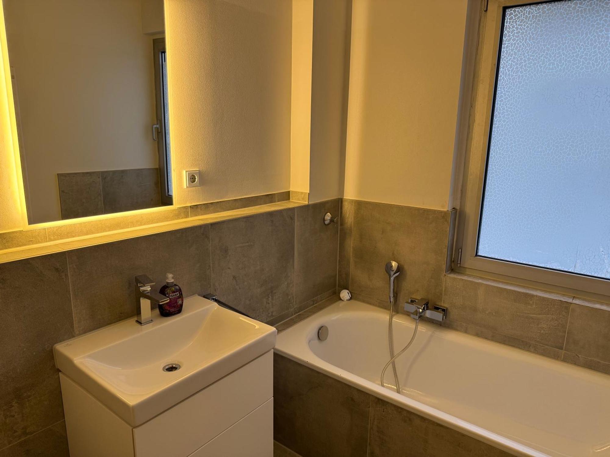 Graf-Adolflux Apartment Dusseldorf Bagian luar foto